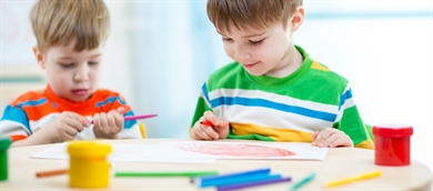 Guarderías y parques infantiles