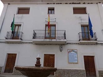 El Ayuntamiento de Talayuela también restringe el movimiento de personas en el municipio y en sus pedanías