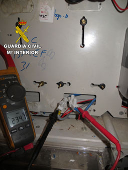 La Guardia Civil detiene en Talayuela a 20 personas por un fraude en el fluido eléctrico