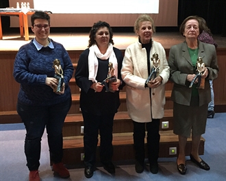 Marisa García, Adela Moreno, Pepita Marcos y Mª Salud Recio, ganadoras de los I Premios Violeta Navalmoral